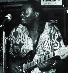 Musique : 37 ans après sa mort Franco Luambo Makiadi demeure l'icône de la Rumba congolaise 